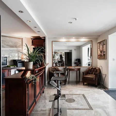 Ξενοδοχείο Wellness & Boutique Pod Lipkami 4*