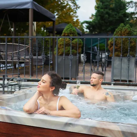 Wellness & Boutique Pod Lipkami Πράγα