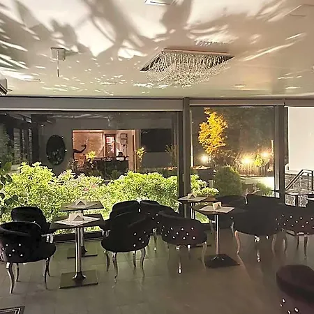 Wellness & Boutique Pod Lipkami Hotel Prague