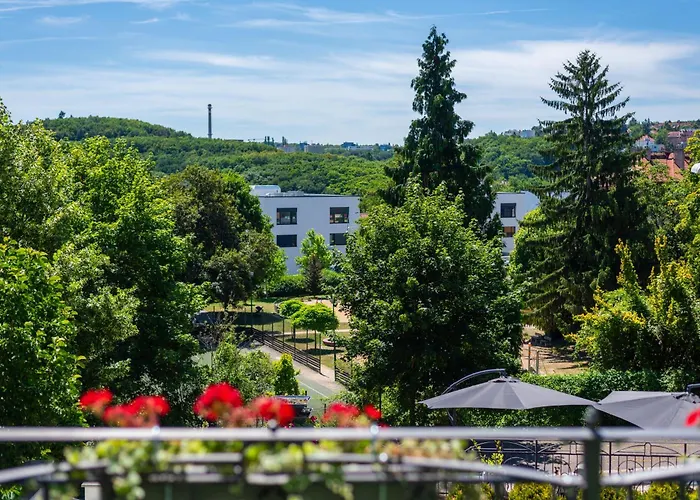 Wellness & Boutique Pod Lipkami Praga