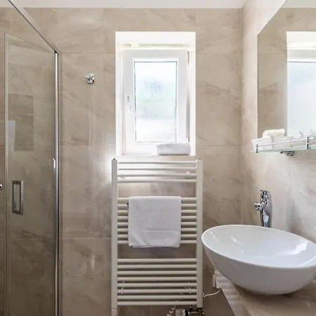 Wellness & Boutique Pod Lipkami Hotel Prague